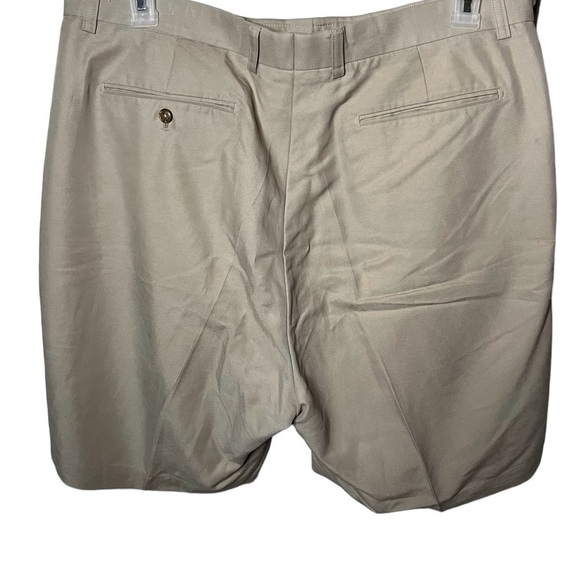 Fairway & Greene Men’s Golf Shorts - Picture 3 of 4